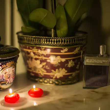 Charme Celestino V° ベッド・アンド・ブレックファスト ラクイラ